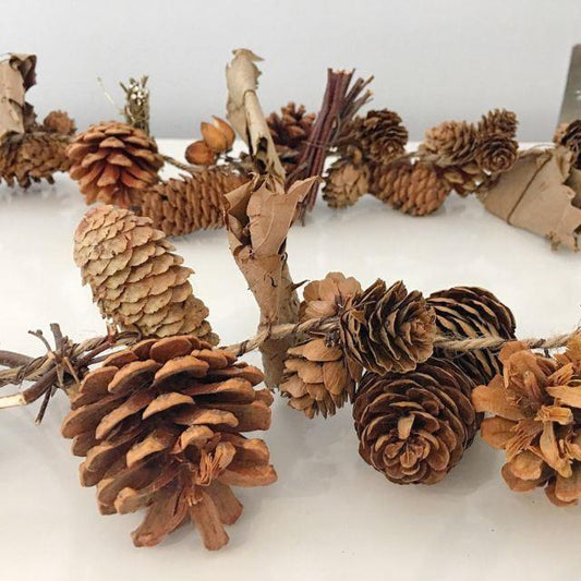 Luxury Rustic Christmas Garland Pinecones Leave Gold Twig