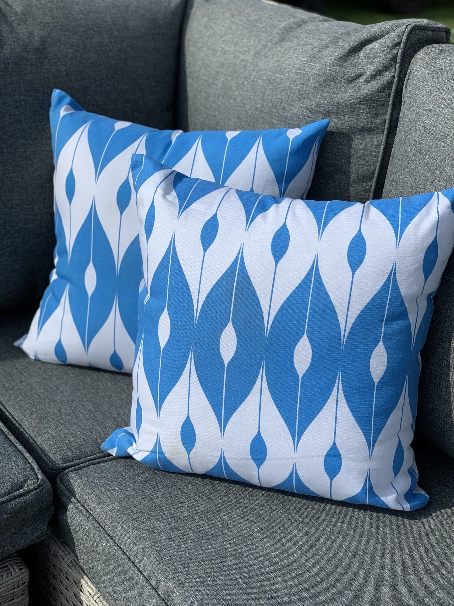 Outdoor Scatter Cushions (Pair) 18" x 18" Blue Biometric Pattern