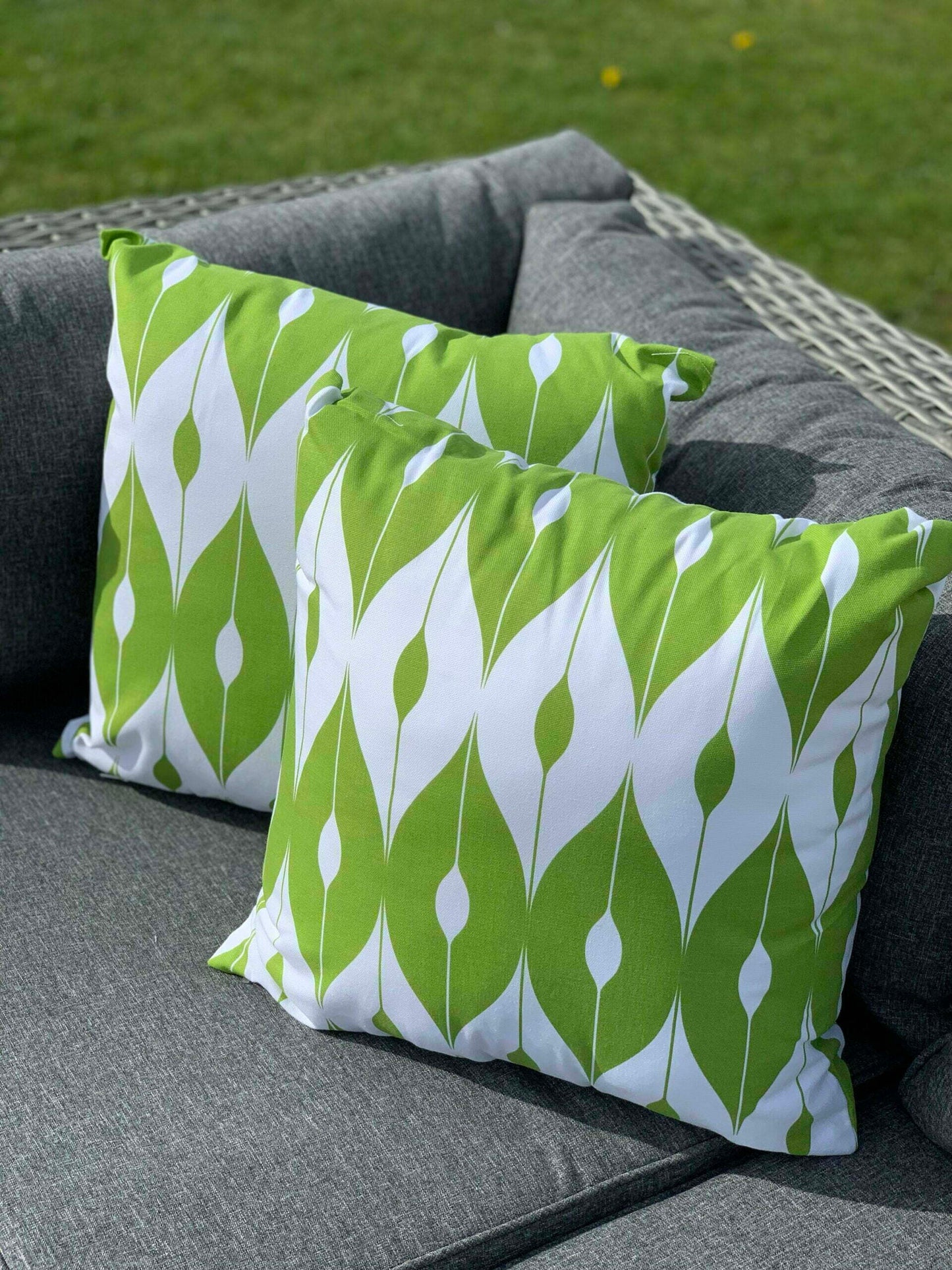 Outdoor Scatter Cushions (Pair) 18" x 18" Green Biometric Pattern