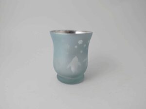 XMAS CANDLE HOLDER HURRICANE PENGUIN 9 X 11 CM - Image 1