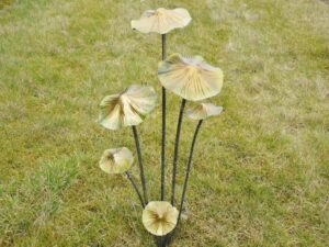 Decorative Mushroom Metal Stake Garden Ornament - Image 1