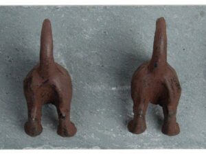 Esschert Design LH151 30 x 7 x 10cm Cast Iron Hook Dog Tail - Brown
