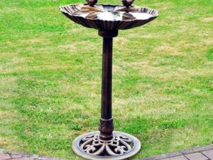 Bird Bath Clam Shell - Image 1