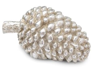Decortive Pinecone