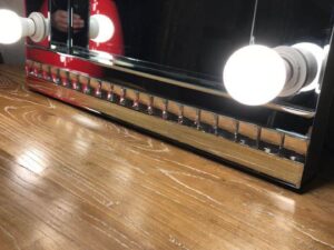 Hollywood Dressing Table Wall Mirror With Large Bright LED Bulbs (Ex Display) - Image 4